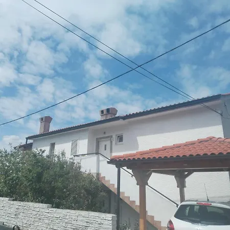 Island Bliss - 150 M From The Beach, With Sea View Lejlighed Vrbnik (Primorje-Gorski Kotar)