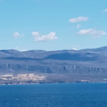 Island Bliss - 150 M From The Beach, With Sea View Apartment