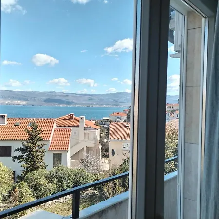 Island Bliss - 150 M From The Beach, With Sea View * Vrbnik (Primorje-Gorski Kotar)