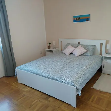 Apartment Island Bliss - 150 M From The Beach, With Sea View