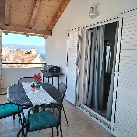Apartment Island Bliss - 150 M From The Beach, With Sea View *